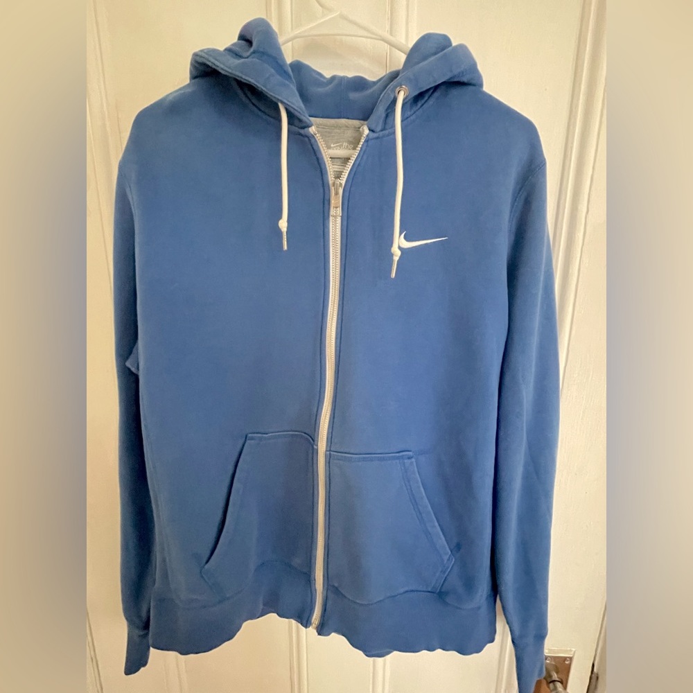 Nike Men’s blue zip sweater, size large